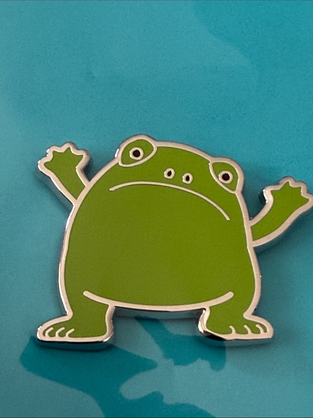 Jellycat Ricky Rain Frog Pin Badge.